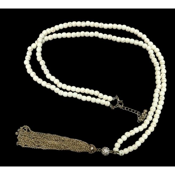 Boho Chic Howlite Beaded Necklace With Gold Tone Tassel And Rhinestone Accents - Picture 1 of 6